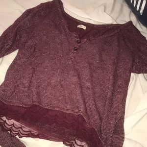 Hollister knit shirt with lace bottom